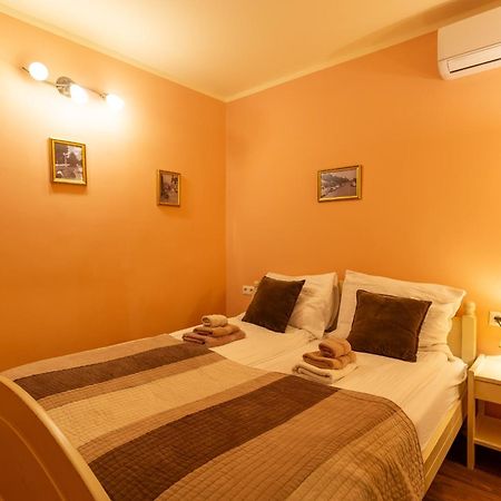 Hotel Patrick'S Pub à Maribor Extérieur photo