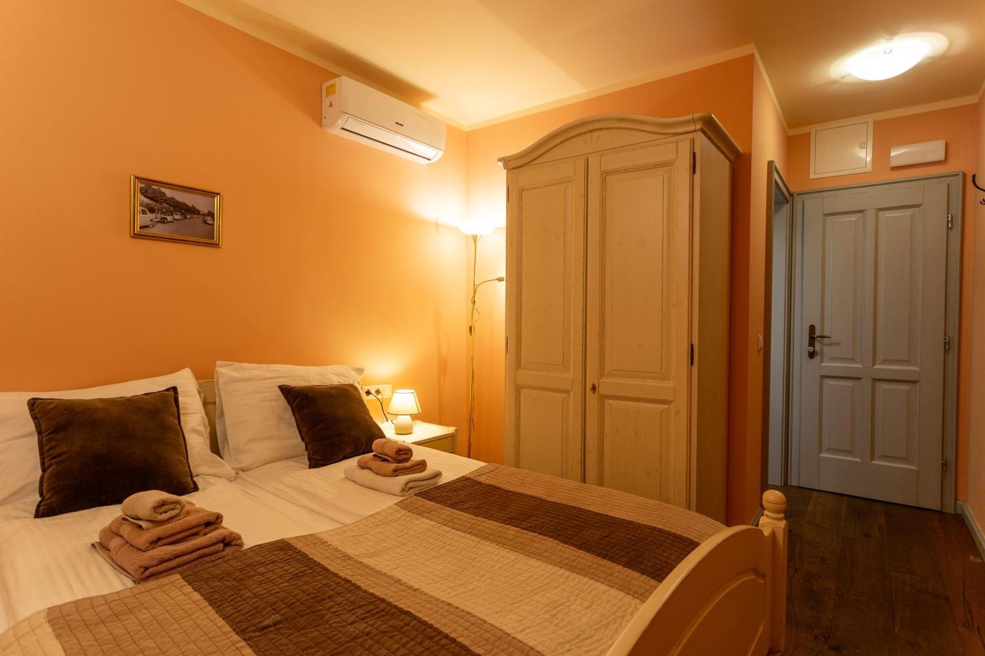 Hotel Patrick'S Pub à Maribor Chambre photo